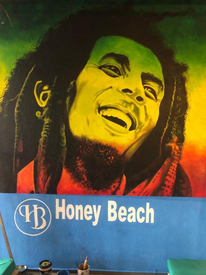 Honey Beach Negombo Exterior photo